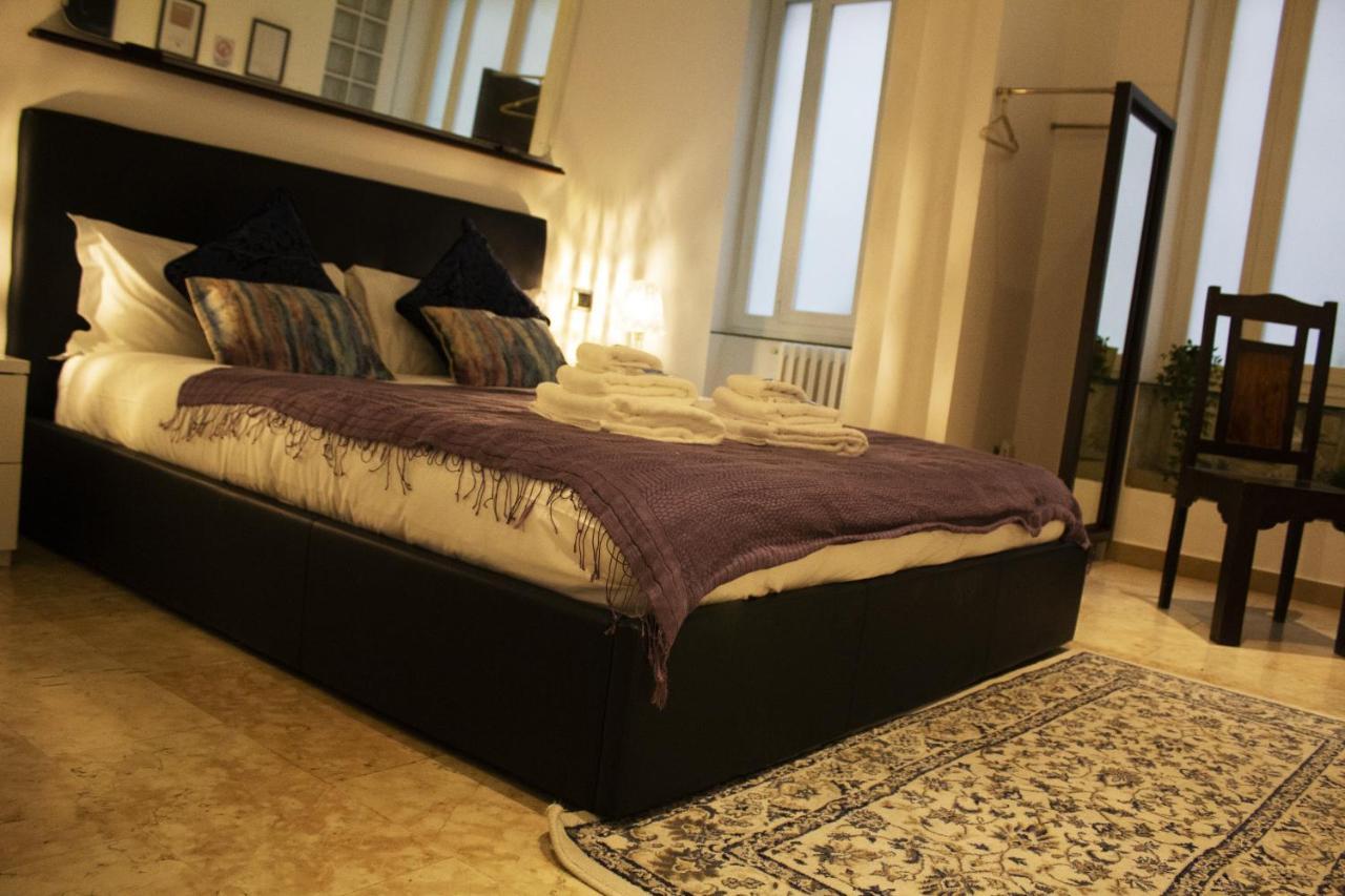 Naviglio81 Bed and Breakfast Milano Eksteriør billede