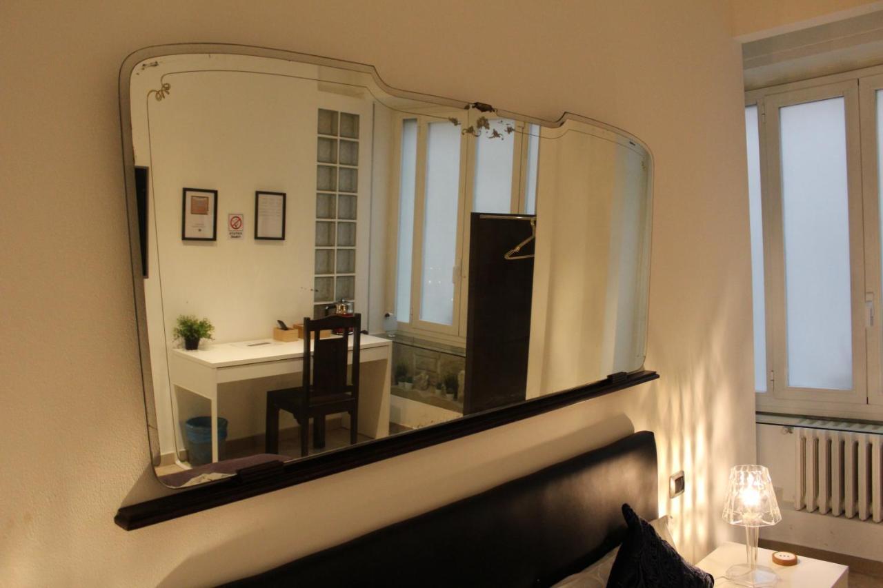 Naviglio81 Bed and Breakfast Milano Eksteriør billede